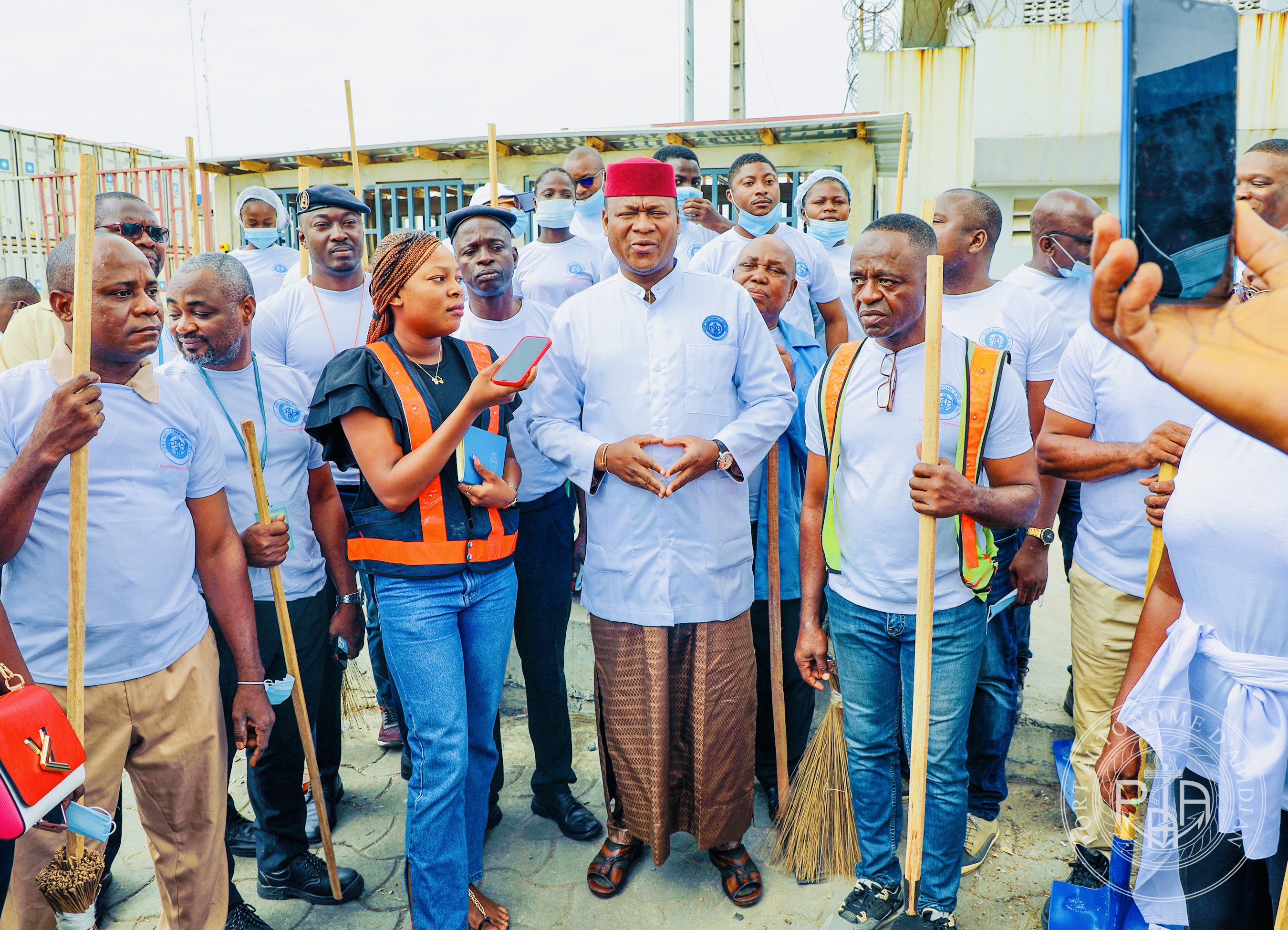 A CLEAN UP CAMPAINGN DAY AT THE ABIDJAN PORT s FISHING TERMINAL Port 